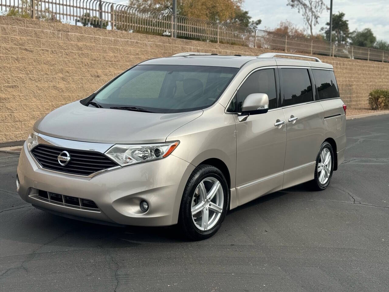 2013 NISSAN Quest