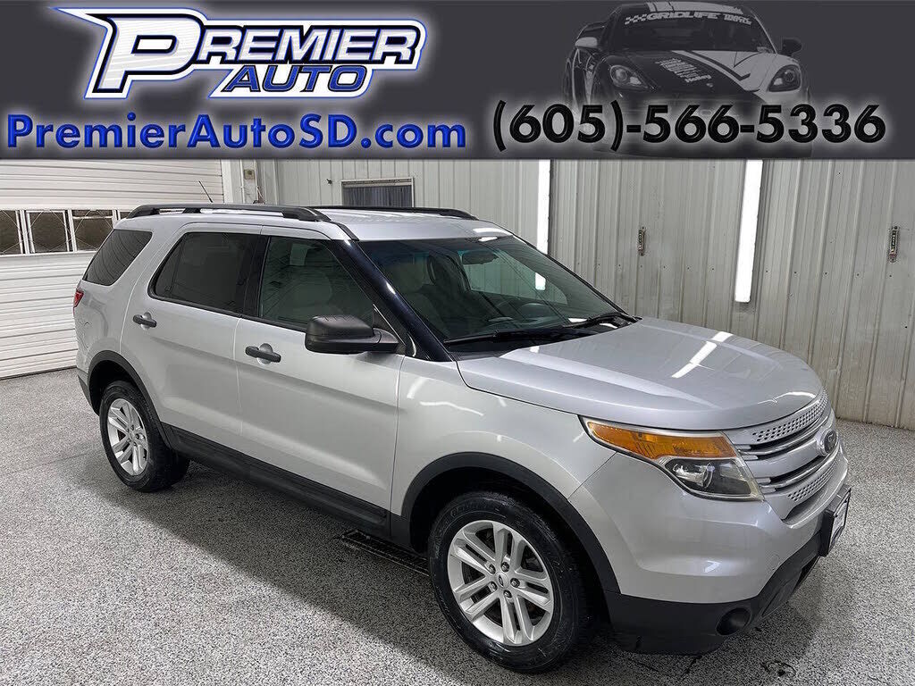2015 FORD Explorer