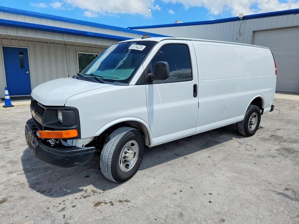 2017 CHEVROLET Express