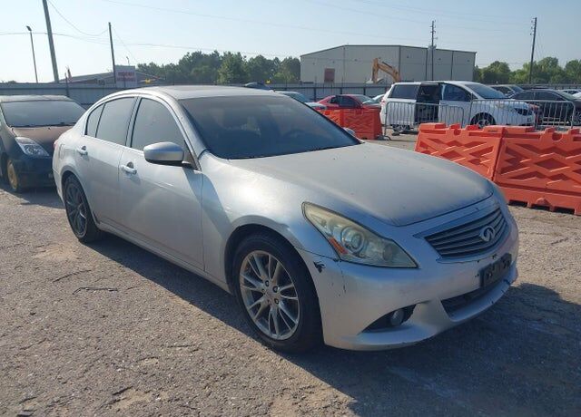 2012 INFINITI G37