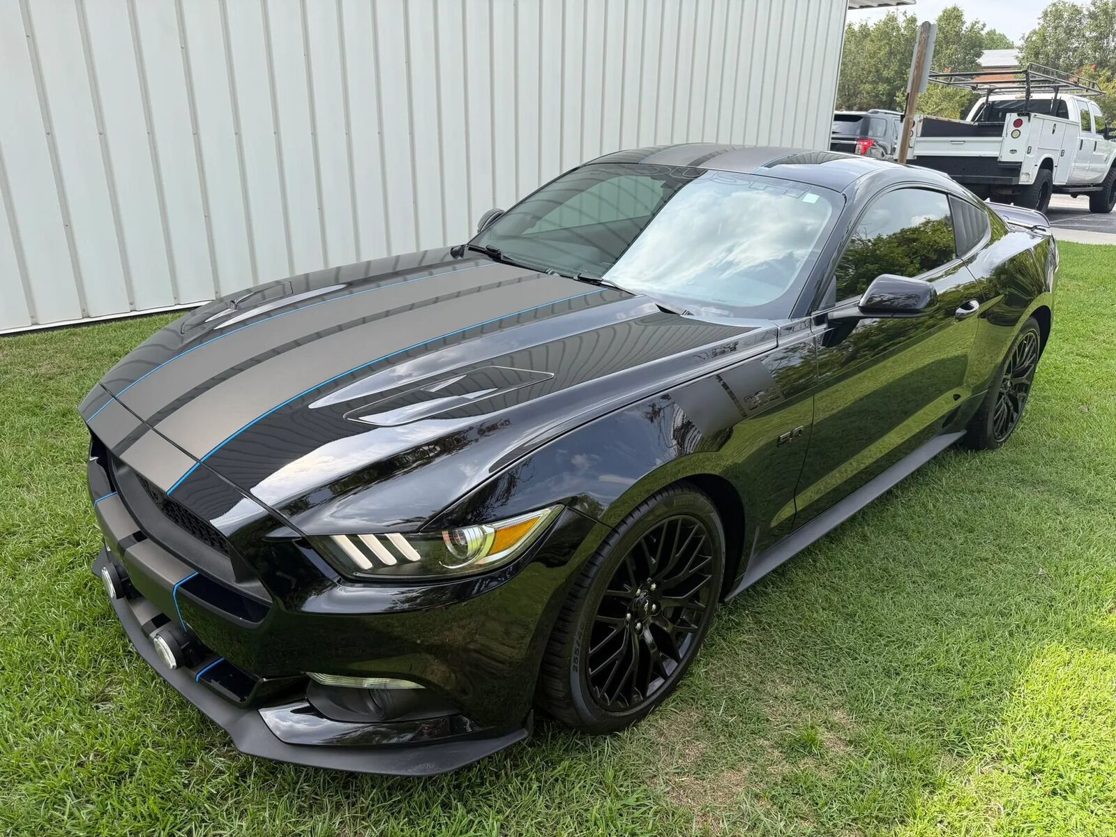 2017 FORD Mustang