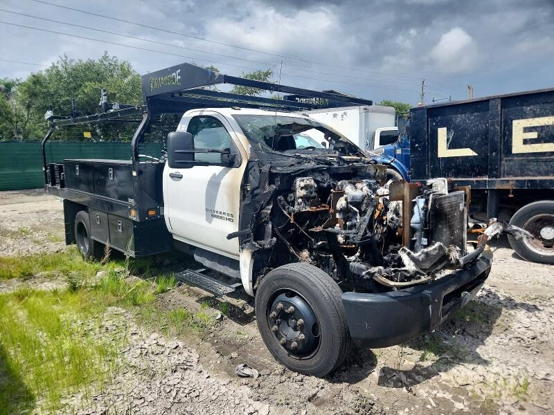 2022 GMC Silverado Medium Duty