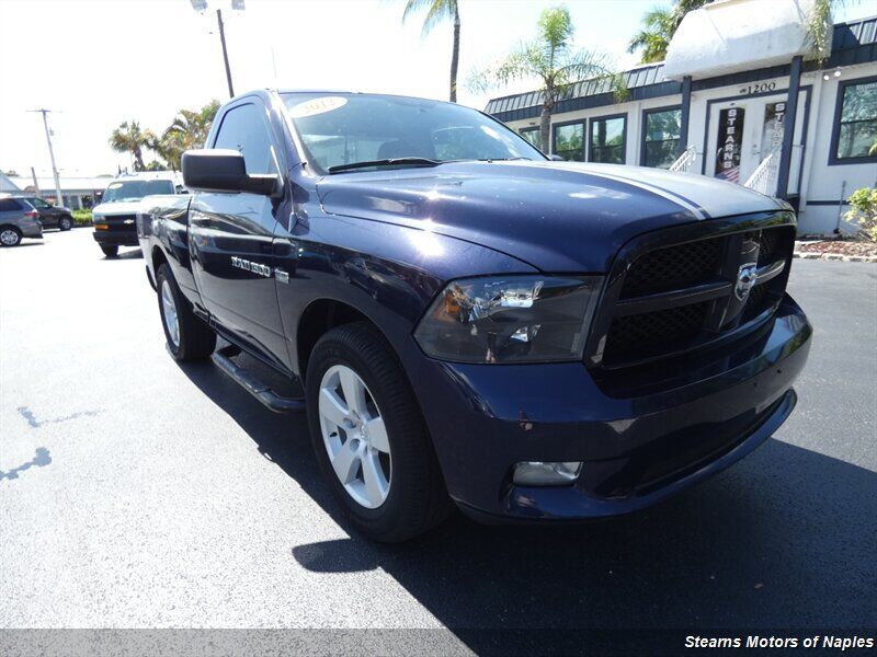2012 DODGE Ram