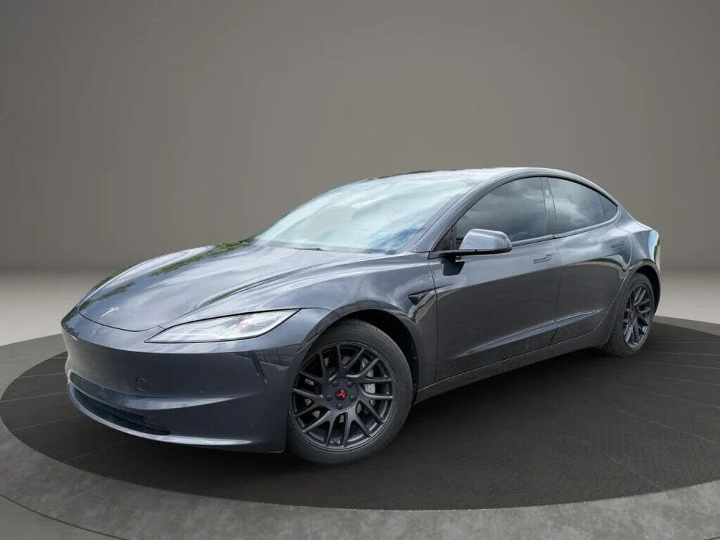 2024 TESLA Model 3