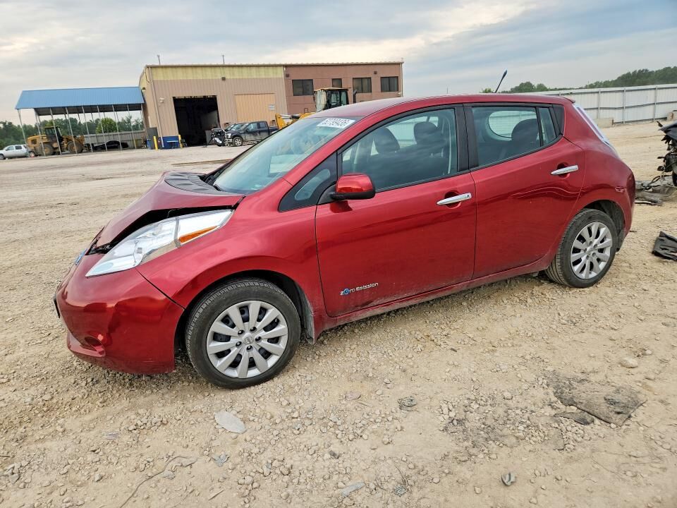2014 NISSAN Leaf