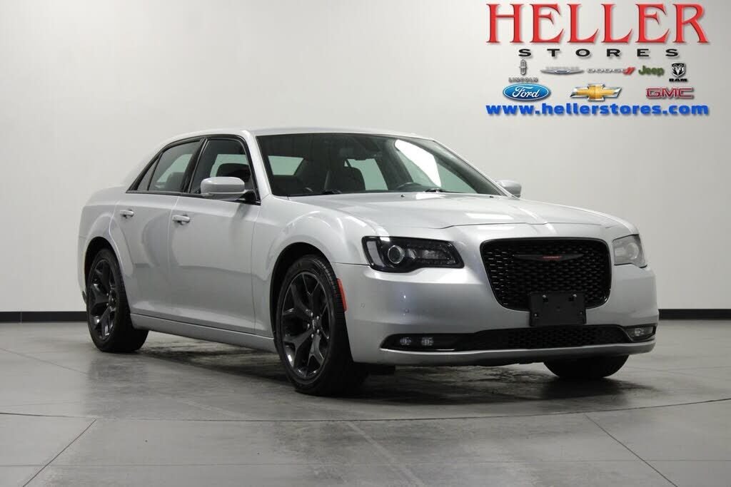 2021 CHRYSLER 300