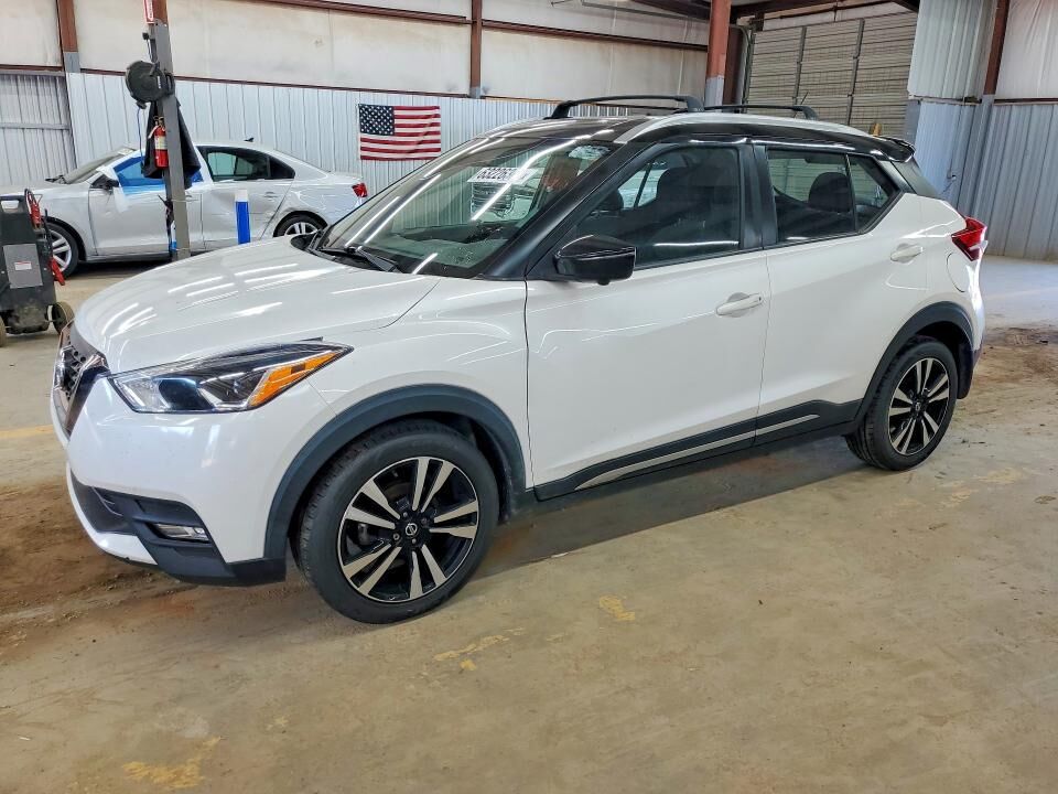 2018 NISSAN Kicks