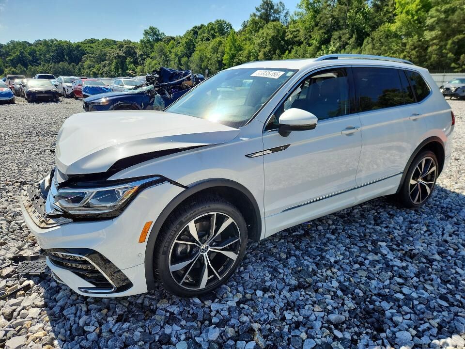 2022 VOLKSWAGEN Tiguan