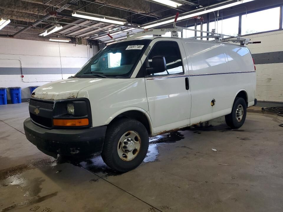 2012 CHEVROLET Express