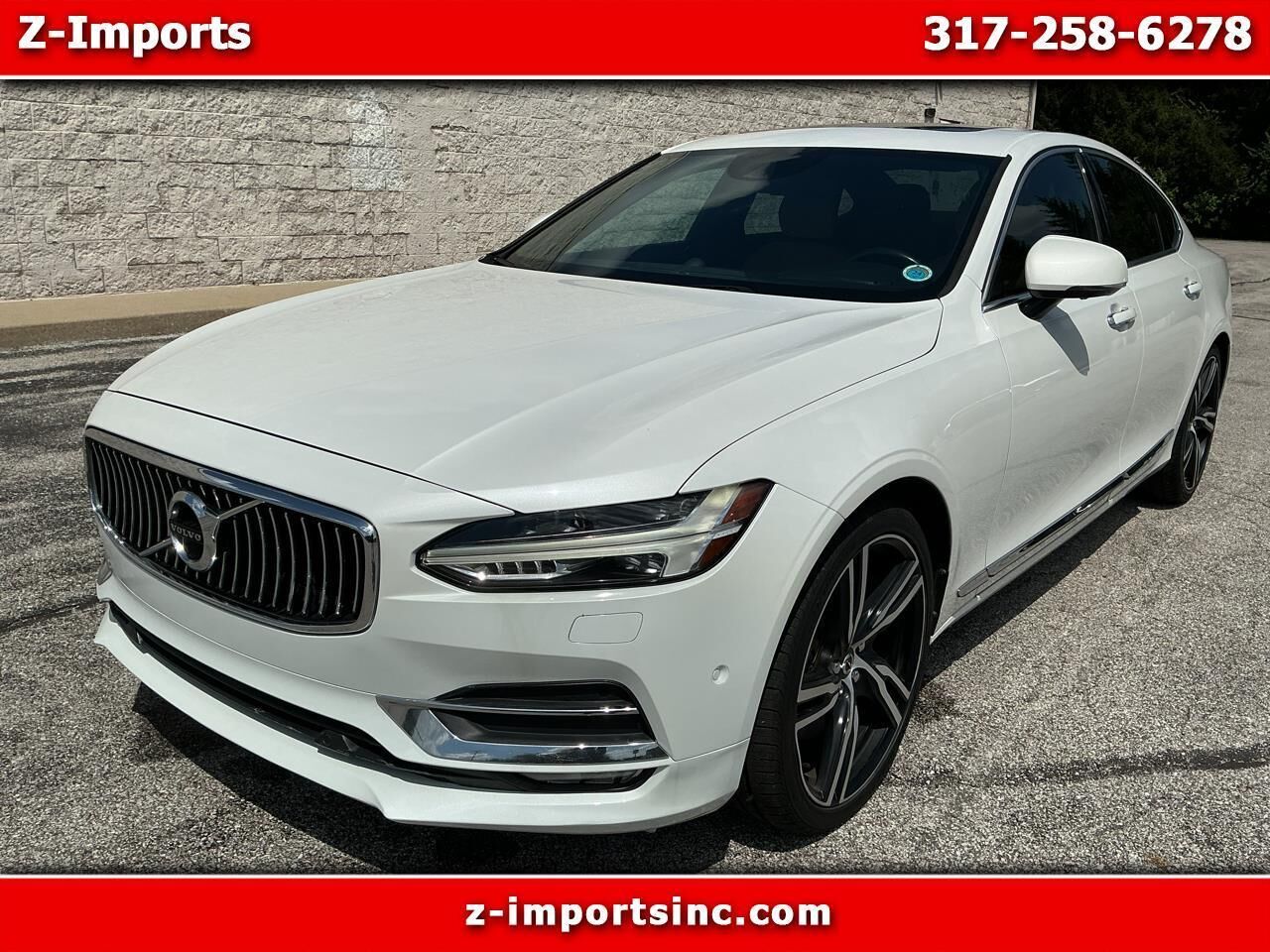 2017 VOLVO S90