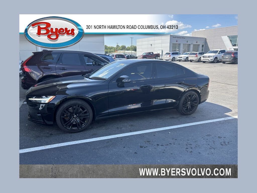 2024 VOLVO S60