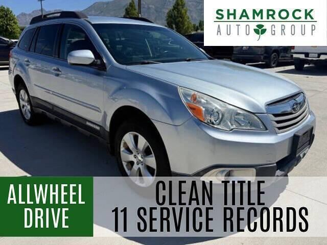 2012 SUBARU Outback