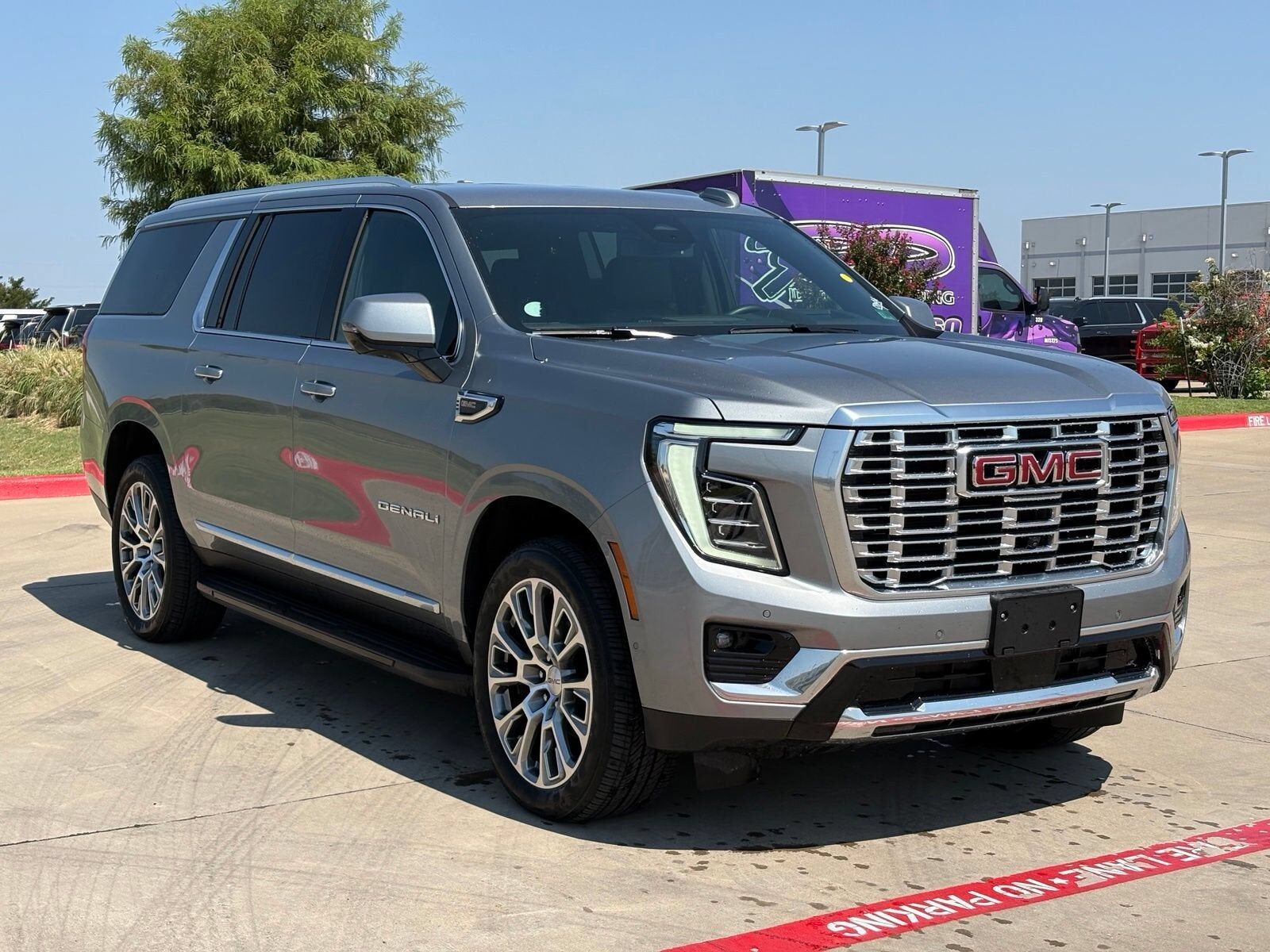 2025 GMC Yukon XL