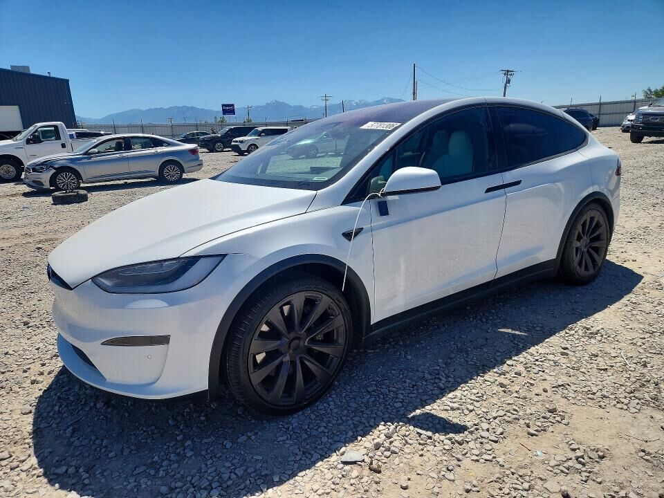 2022 TESLA Model X