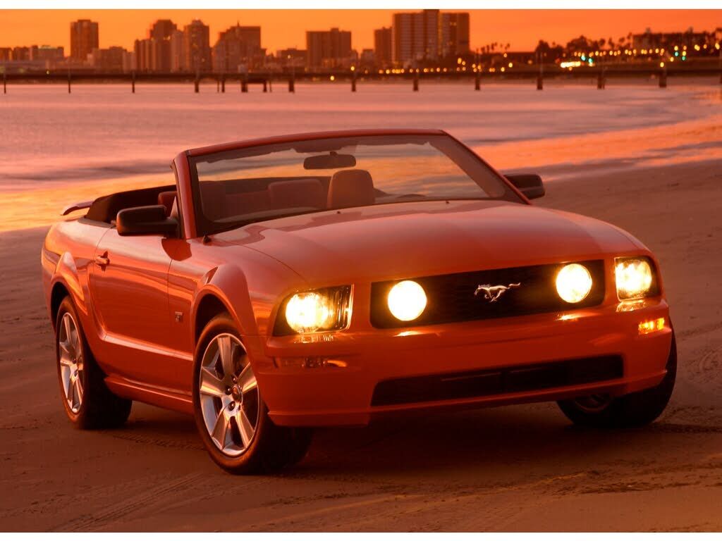 2006 FORD Mustang
