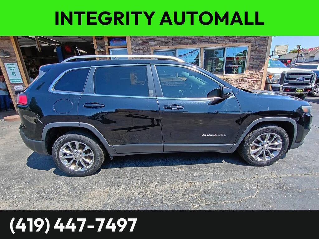 2019 JEEP Cherokee