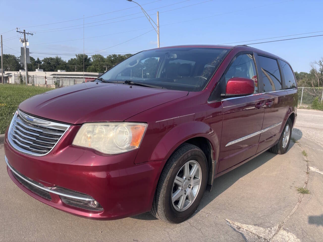2012 CHRYSLER Town and Country