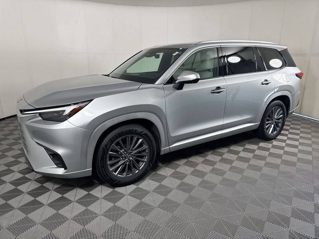 2025 LEXUS TX