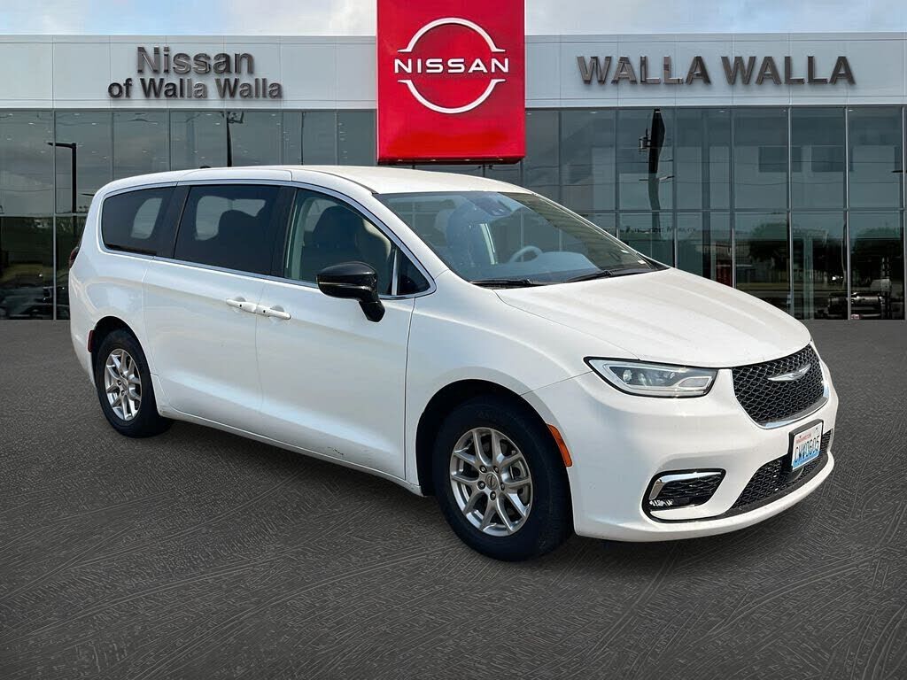 2024 CHRYSLER Pacifica