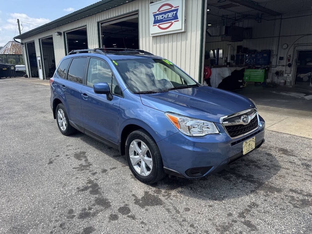 2015 SUBARU Forester