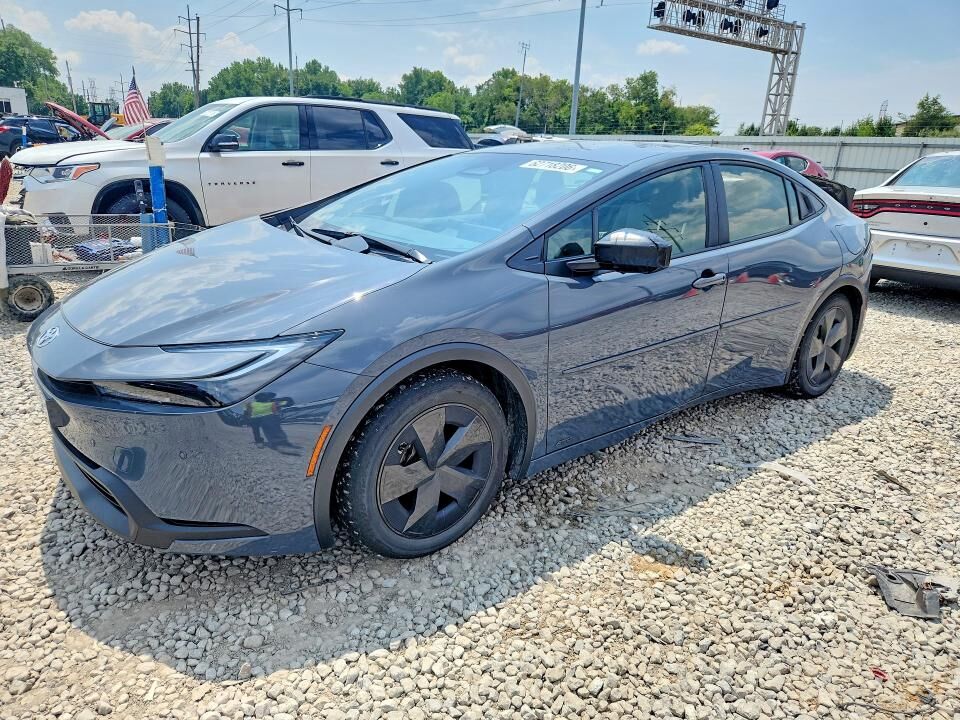 2024 TOYOTA PRIUS