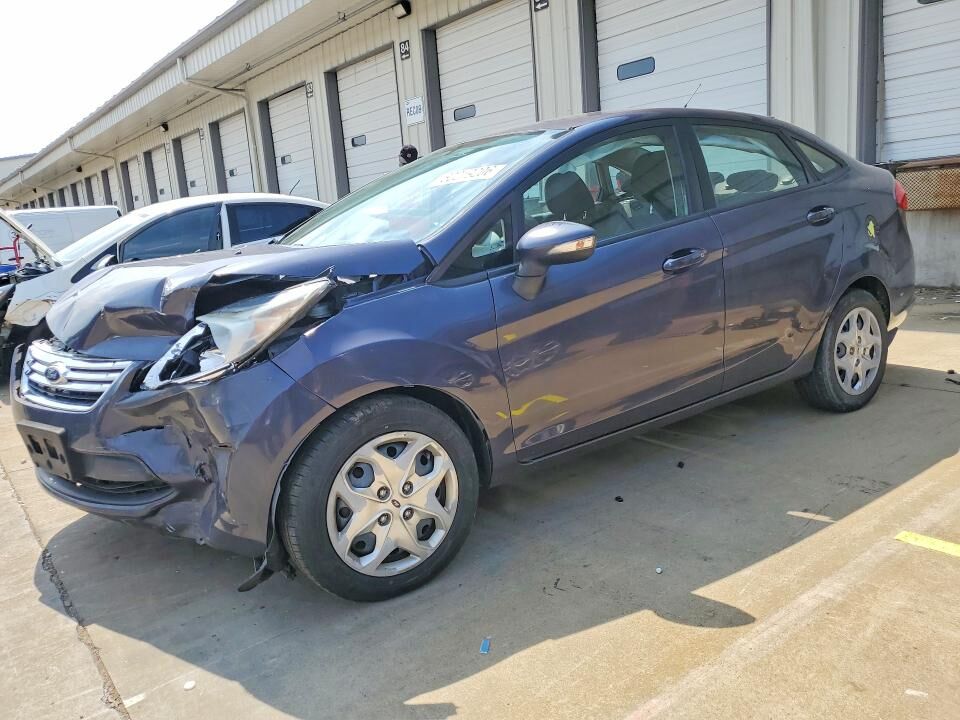 2013 FORD Fiesta