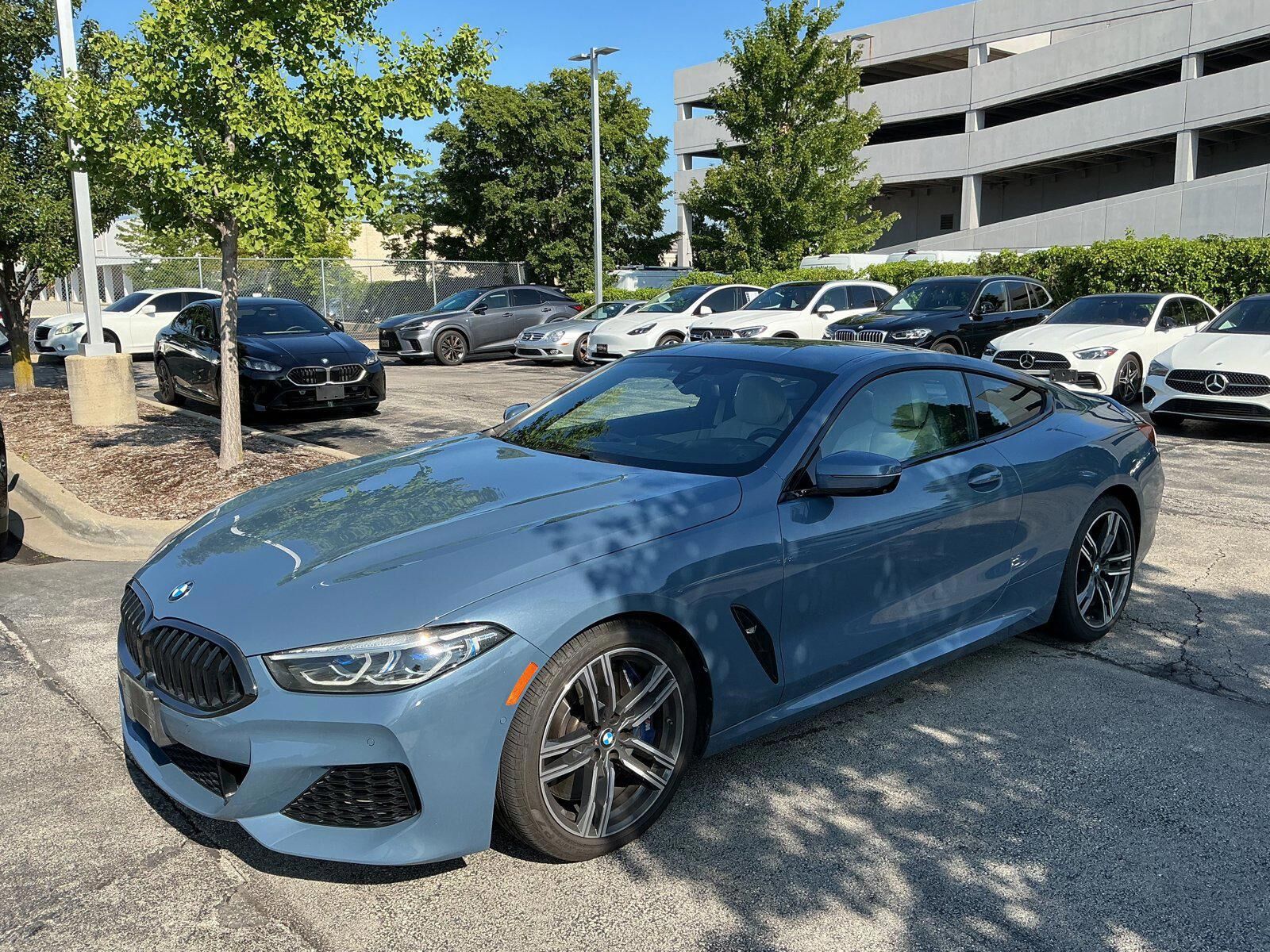 2021 BMW M8