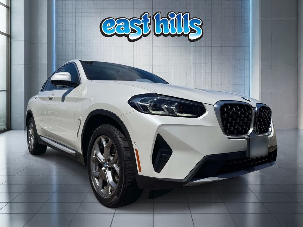 2025 BMW X4