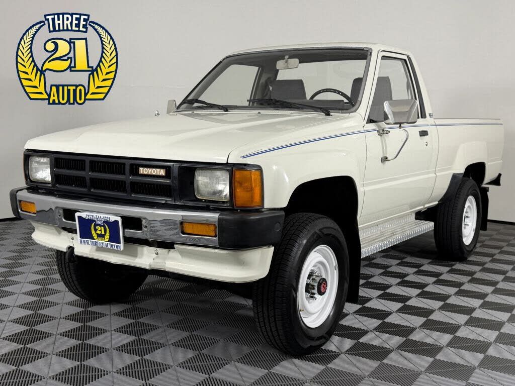 1986 TOYOTA Pick-Up