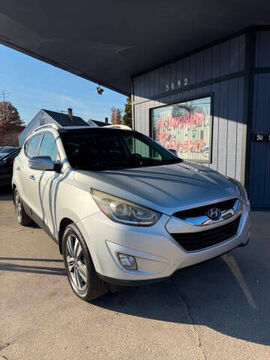 2014 HYUNDAI Tucson
