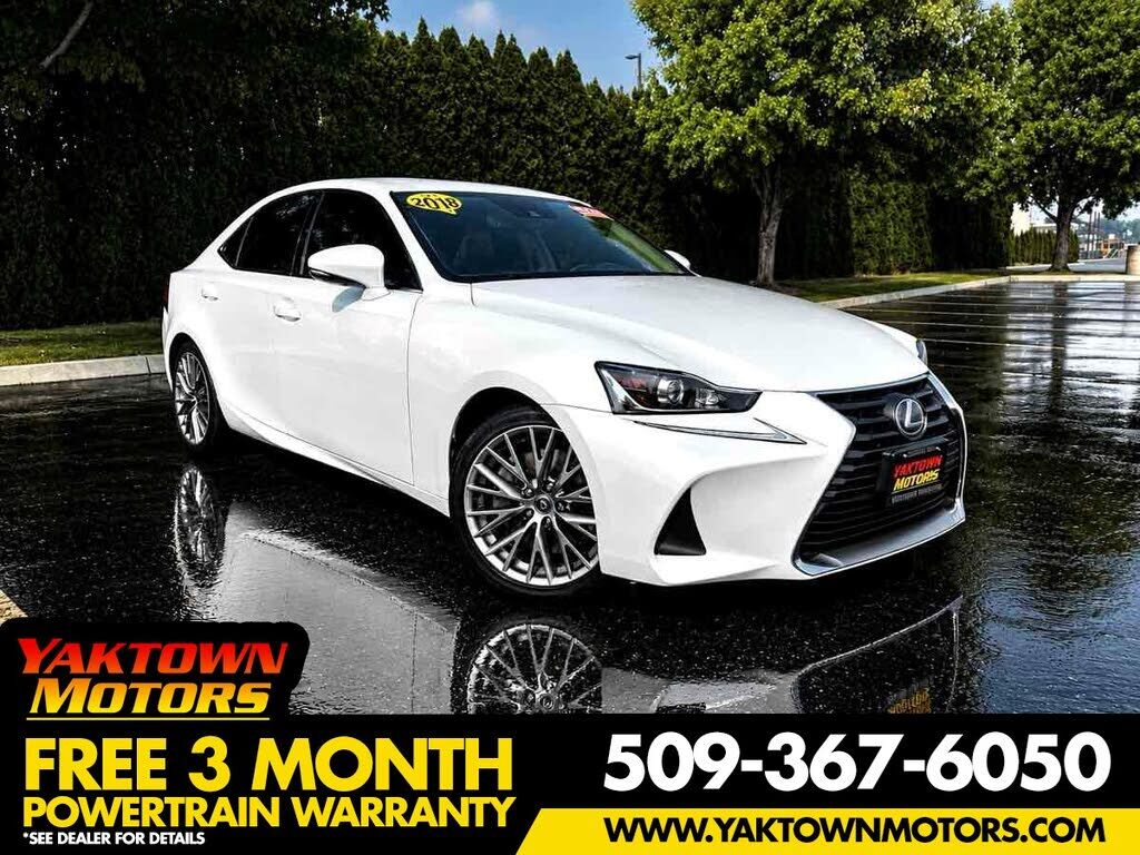 2018 LEXUS IS