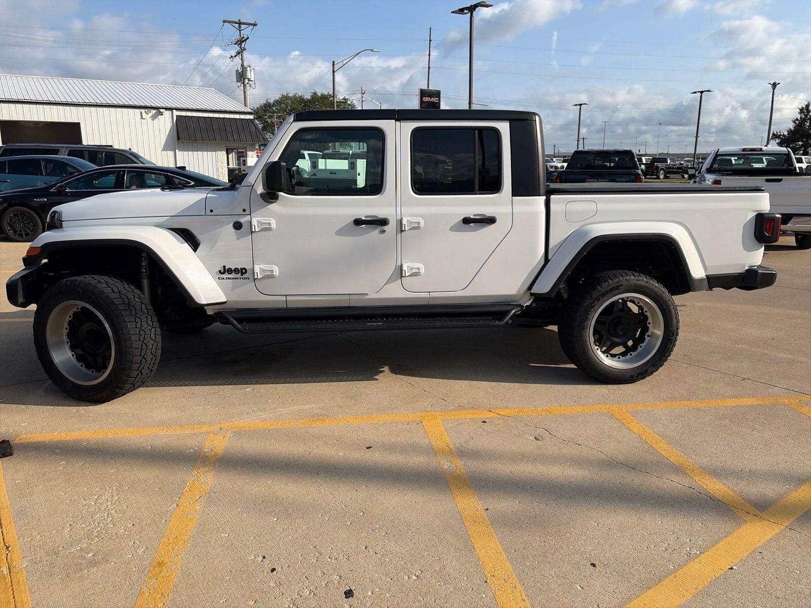 2022 JEEP Gladiator