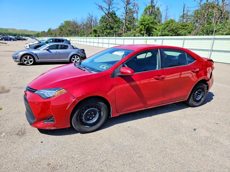 2018 TOYOTA Corolla
