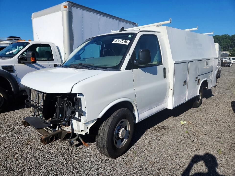 2020 CHEVROLET Express