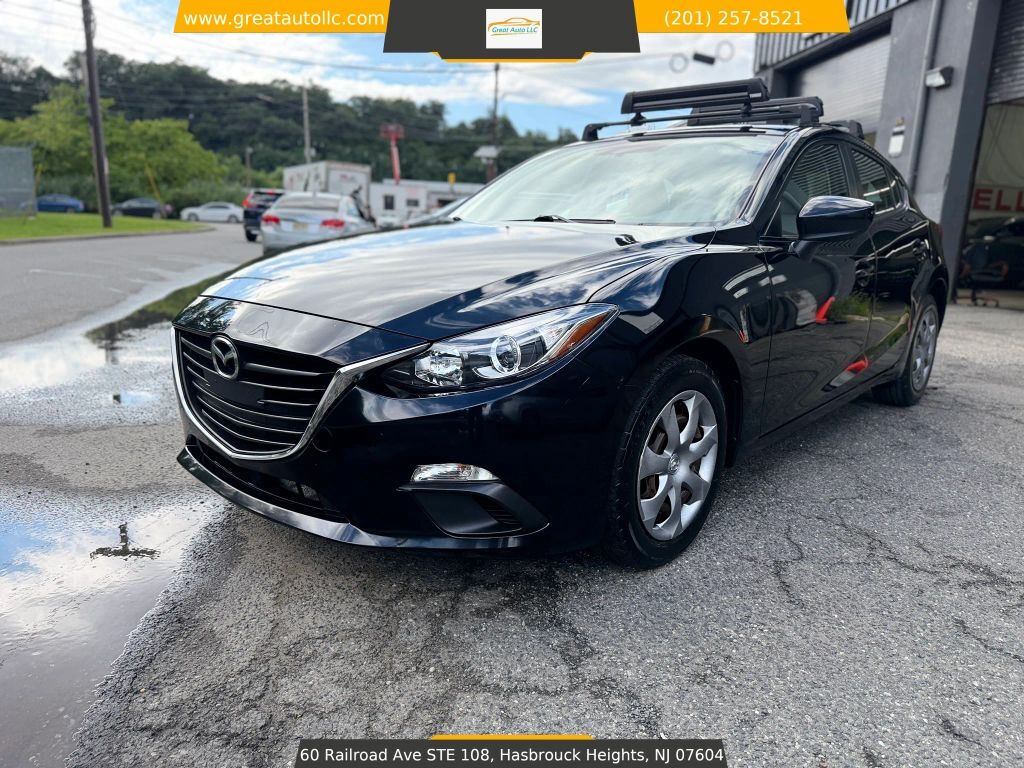 2015 MAZDA Mazda3