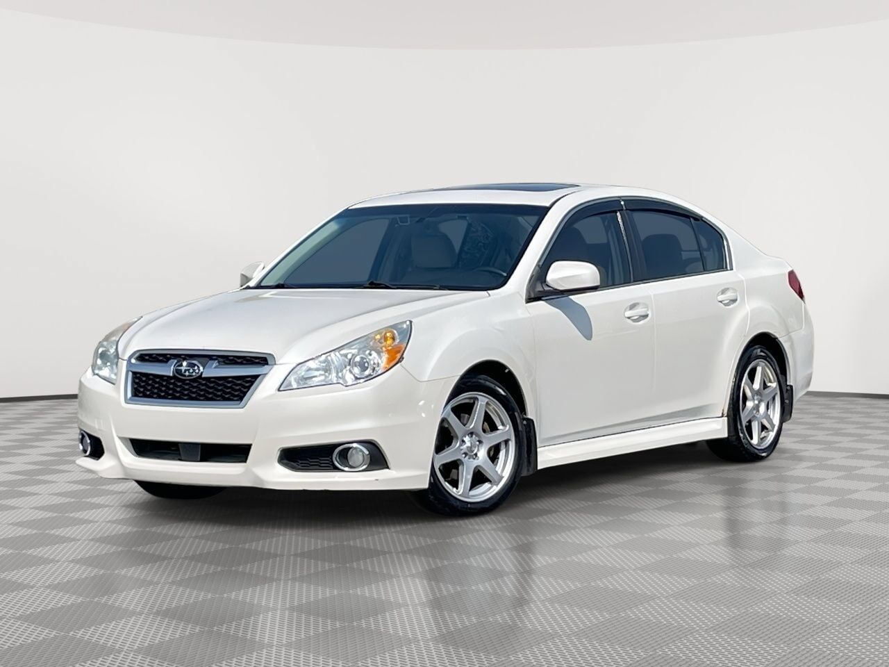 2013 SUBARU Legacy