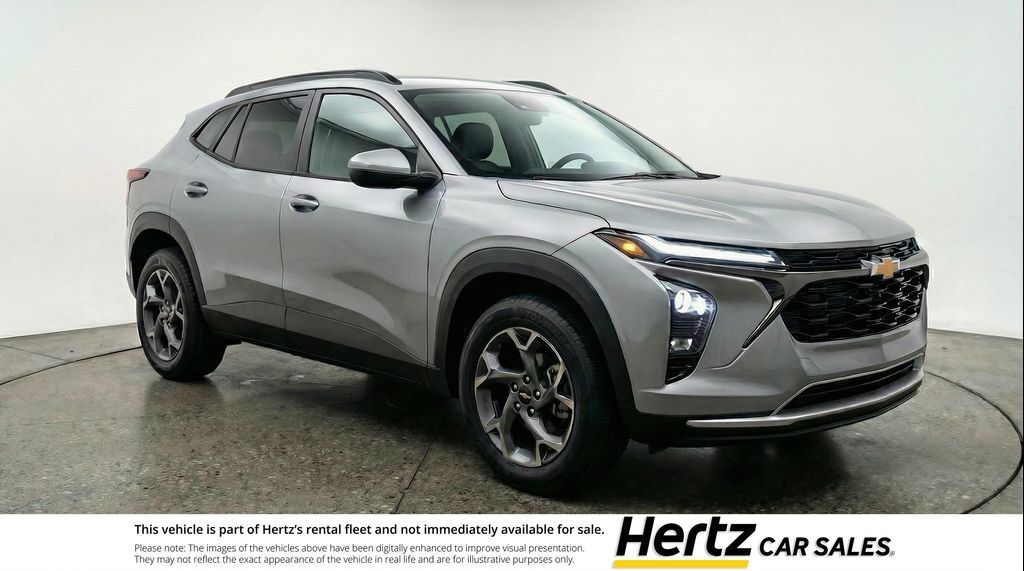 2025 CHEVROLET Trax