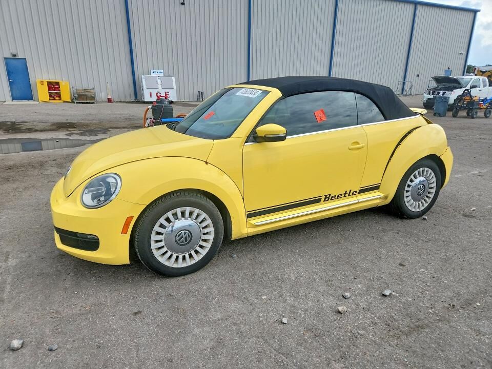 2013 VOLKSWAGEN Beetle