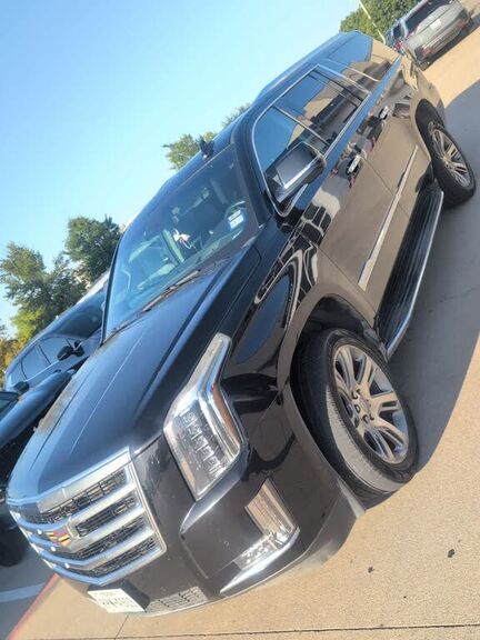 2018 CADILLAC Escalade ESV
