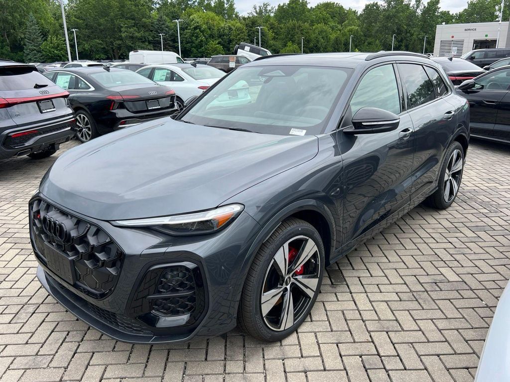 2026 AUDI SQ5