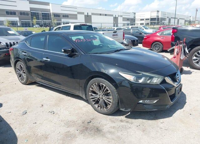 2016 NISSAN Maxima