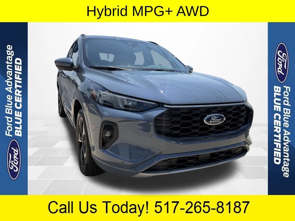 2024 FORD Escape