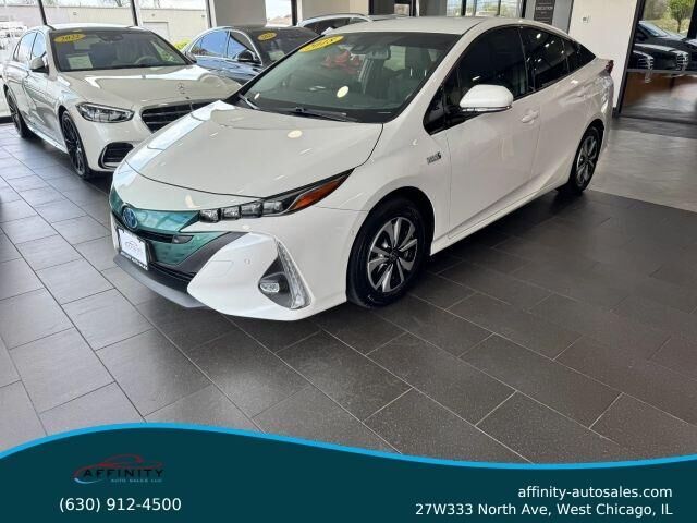 2018 TOYOTA Prius