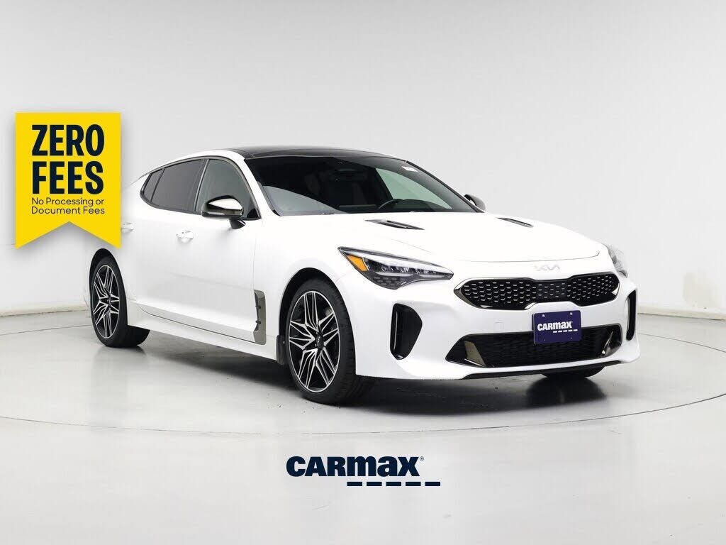 2022 KIA Stinger