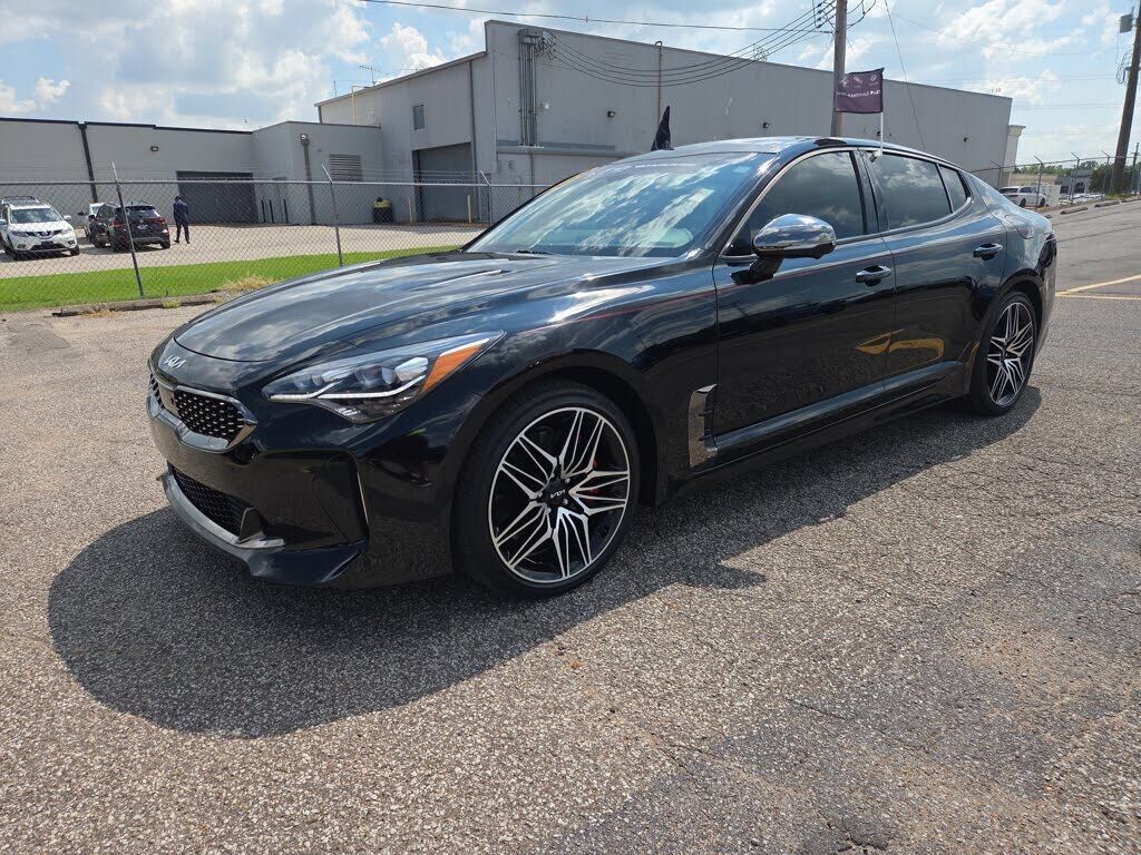 2023 KIA Stinger