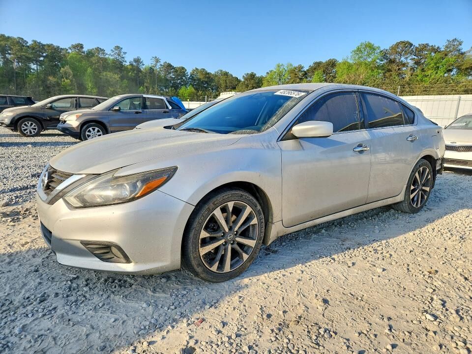 2017 NISSAN Altima