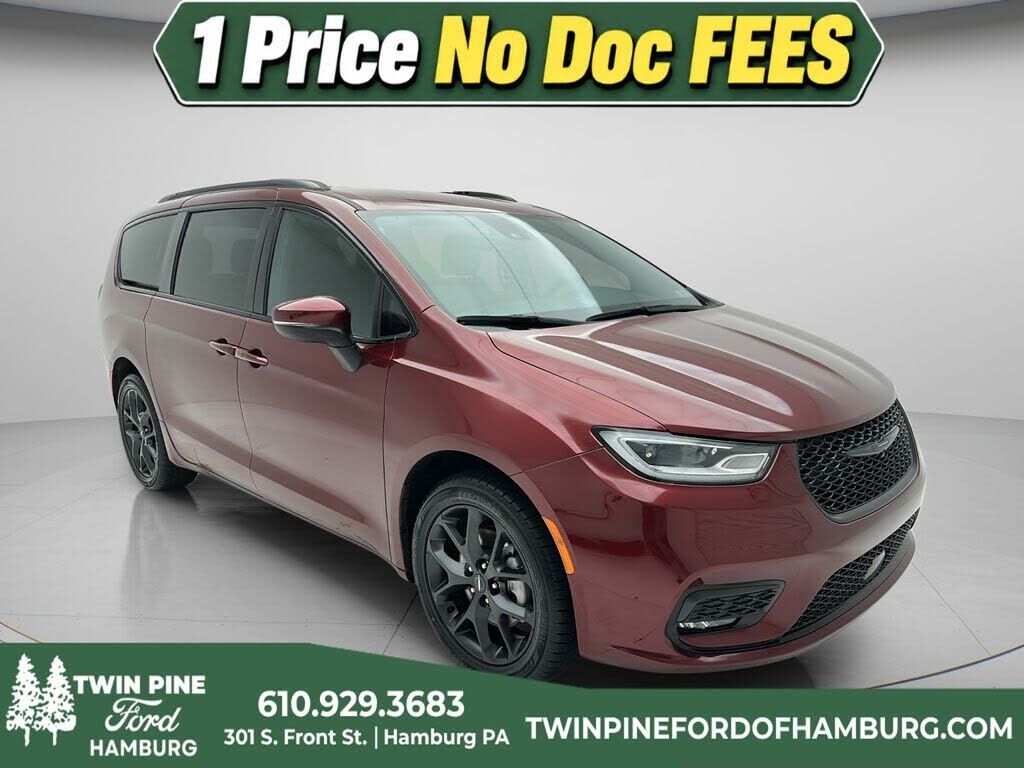 2023 CHRYSLER Pacifica