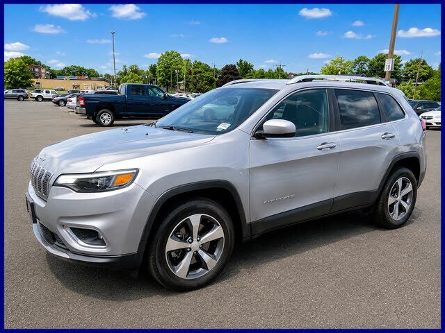 2019 JEEP Cherokee