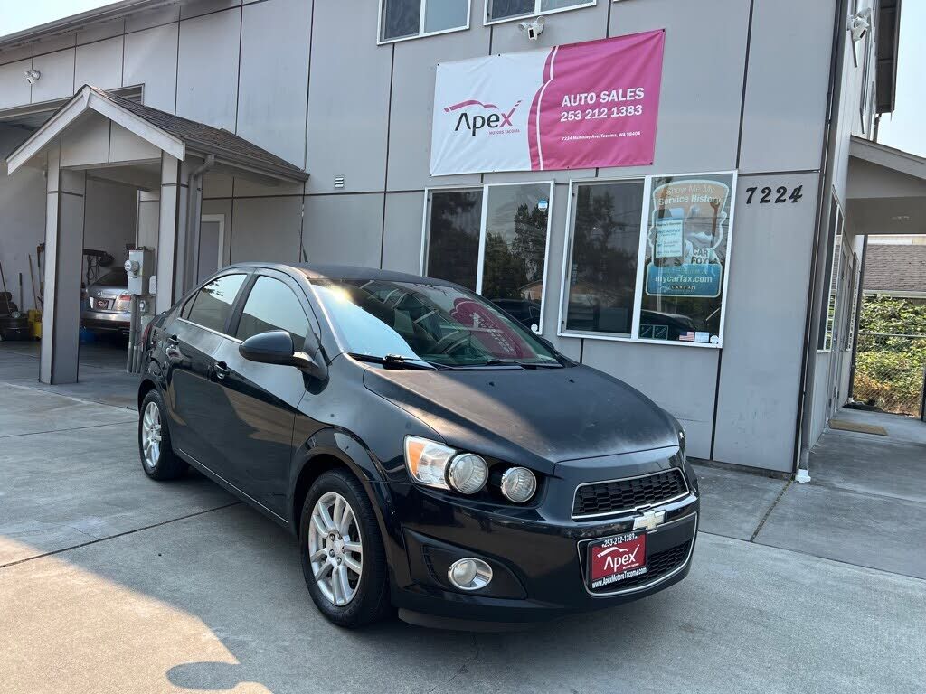 2013 CHEVROLET Sonic