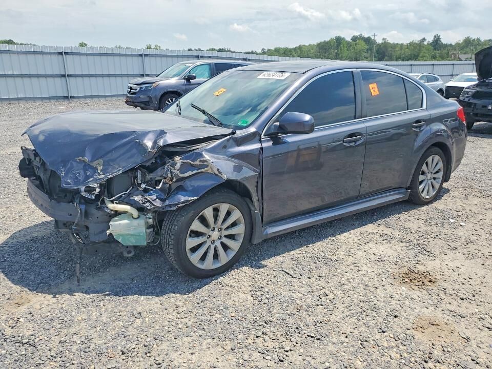 2010 SUBARU Legacy